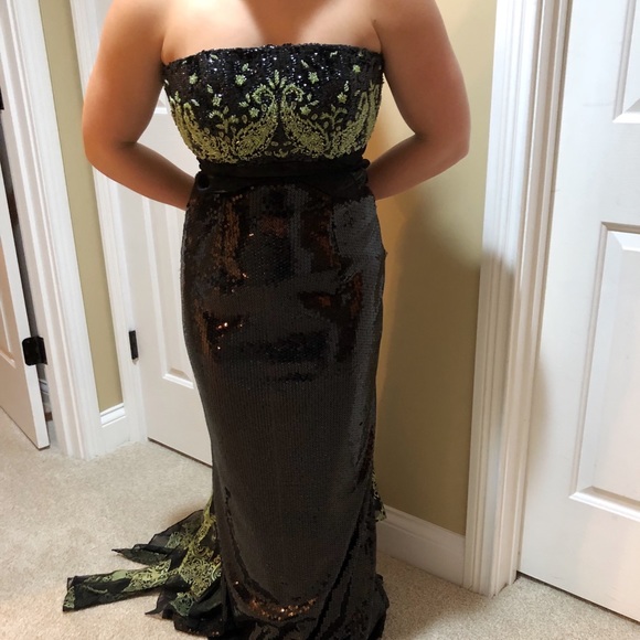 Jovani Prom Dress - Picture 2 of 4